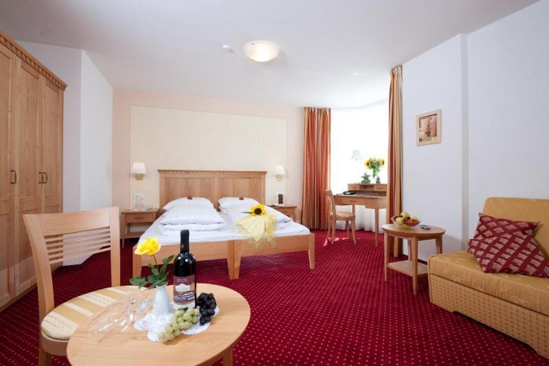 Hotel Oberwirt Фельдтурнс Екстер'єр фото